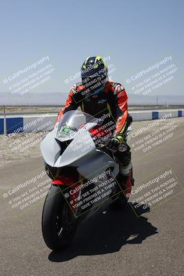 media/Jun-07-2025-TrackDaz (Sat) [[4413525952]]/C Group/grid/